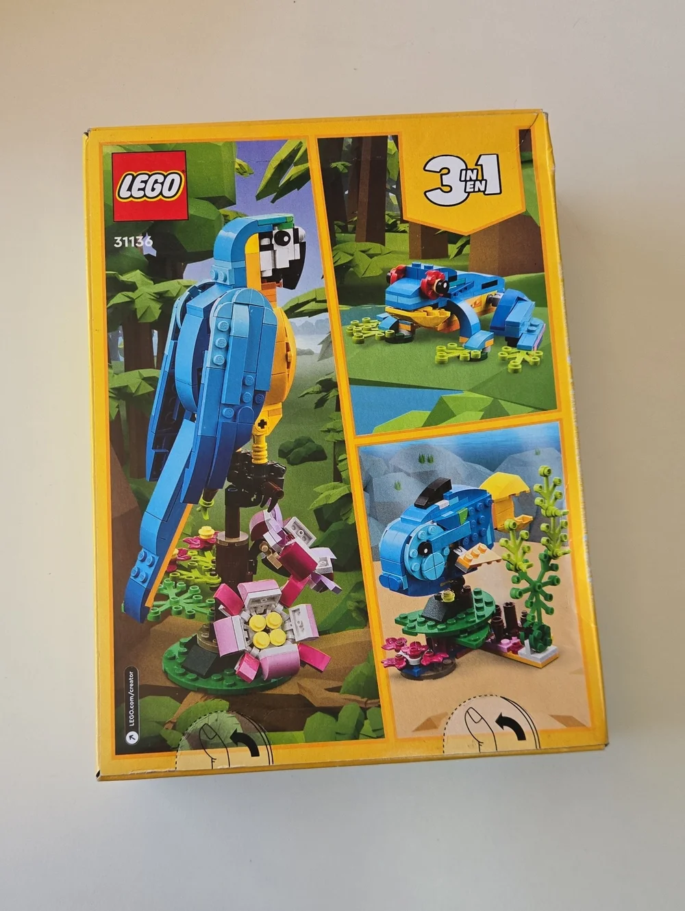 NEW Lego Creator Exotic Parrot Building Set - Blue, Yellow & Pink - Picture 2 of 2